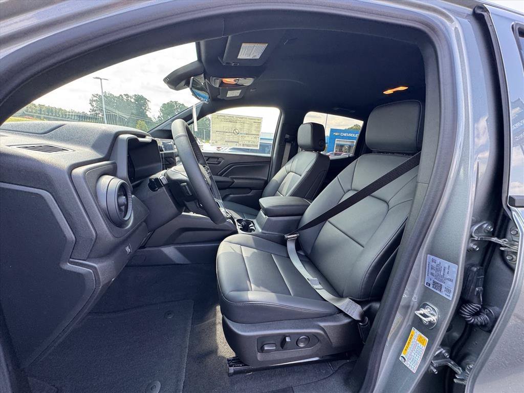 2026 Chevrolet Colorado Trail Boss - Photo 12