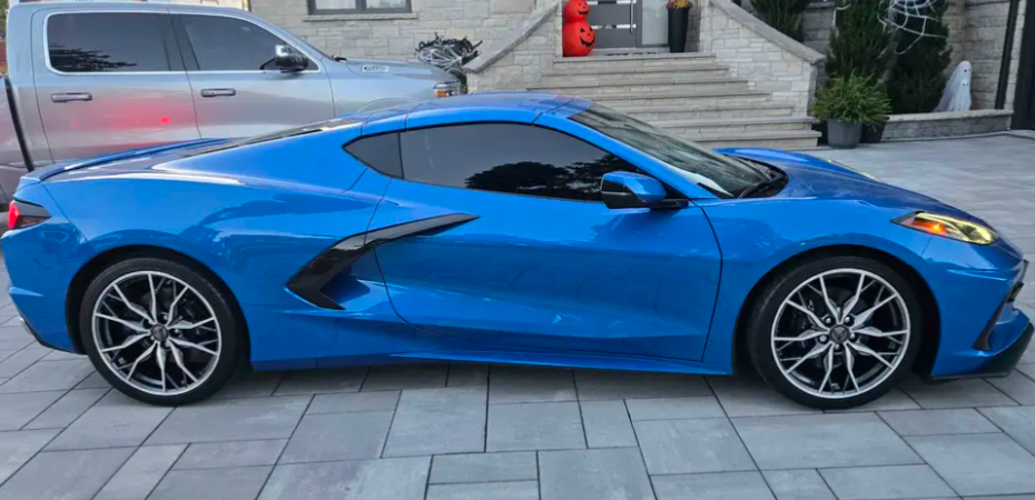 Used 2025 Blue Chevrolet Stingray image 9