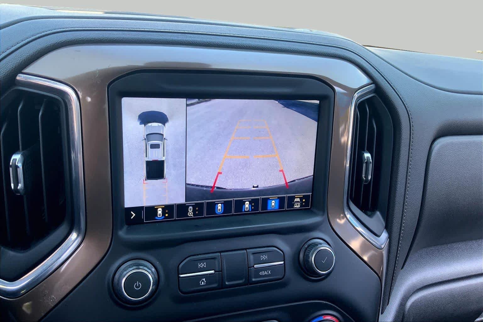 Used 2021 Black Chevrolet High Country image 26