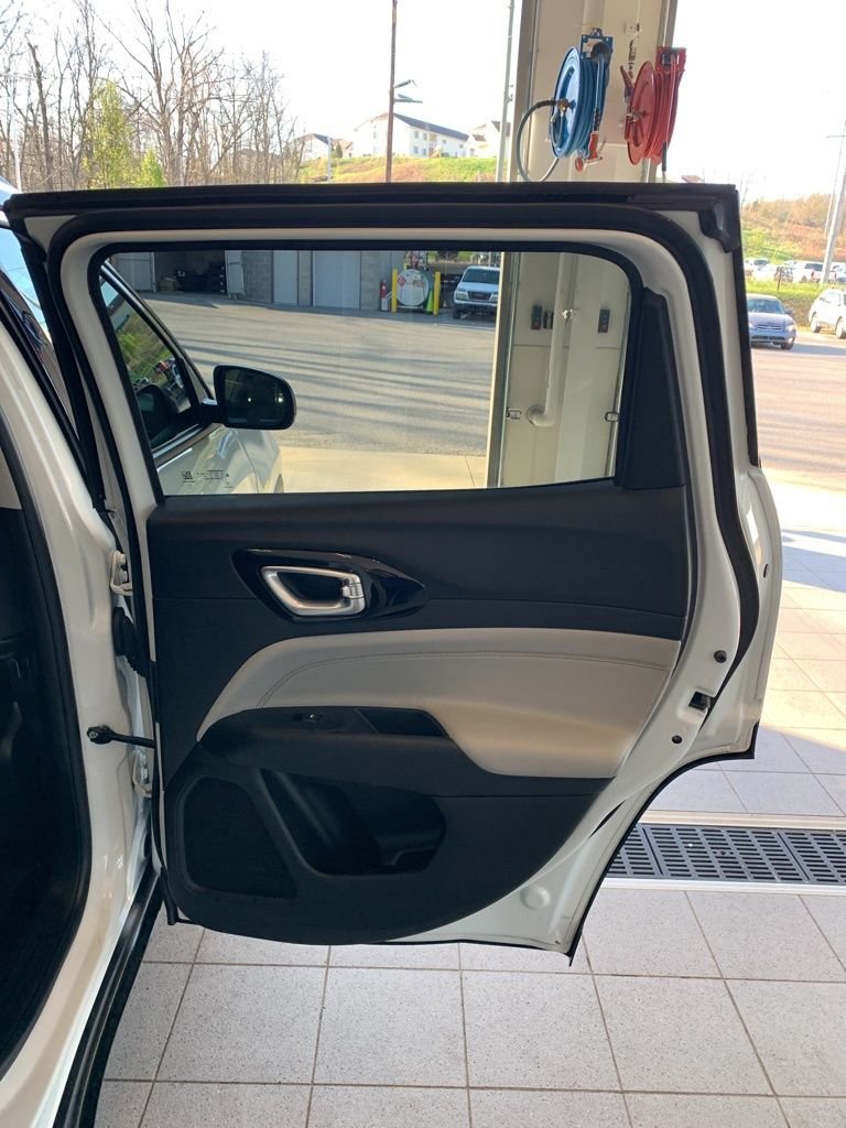 2022 Jeep Compass Limited - Photo 18