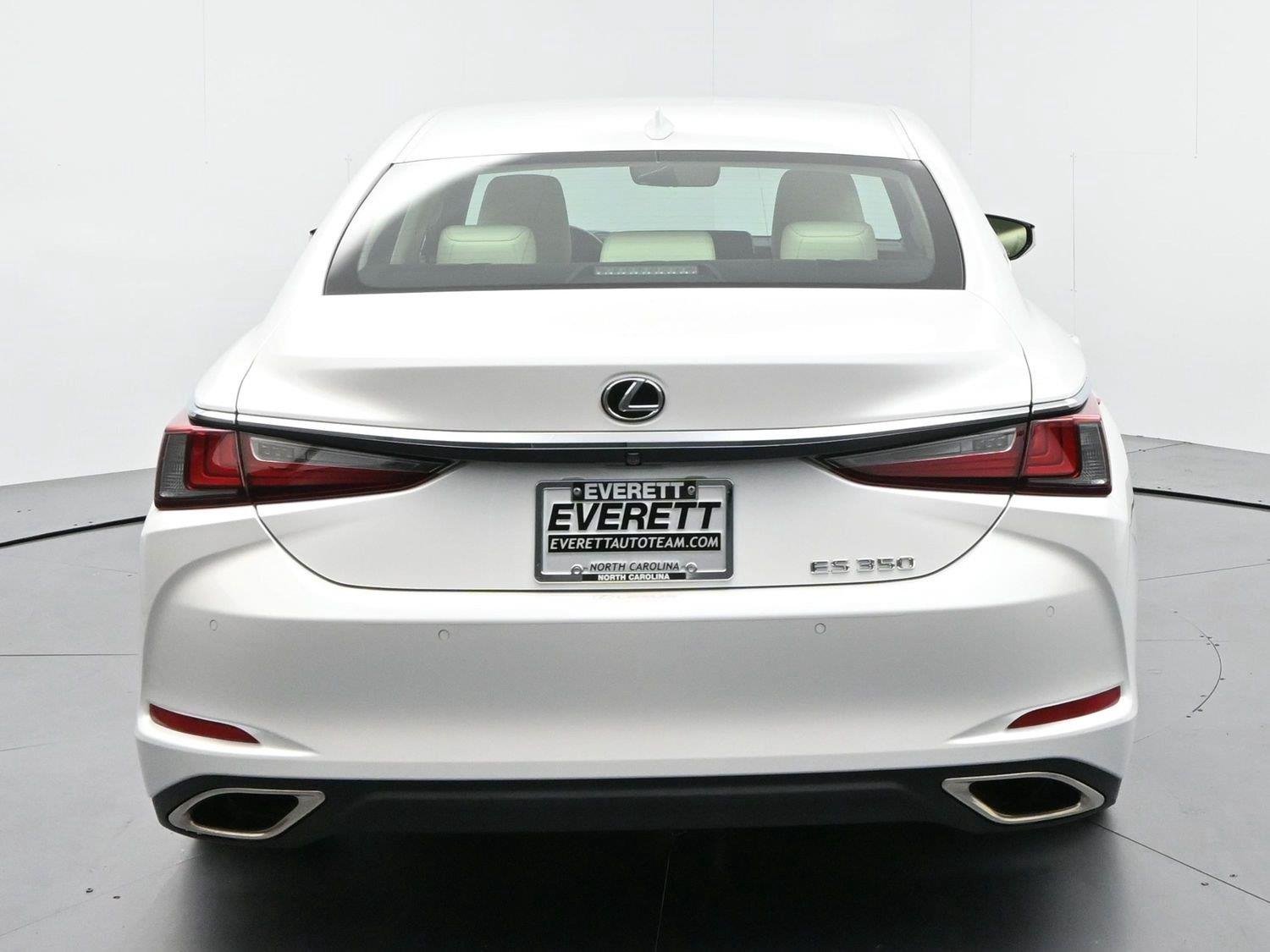 Used 2022 Eminent White Pearl Lexus ES 350 Ultra Luxury image 6