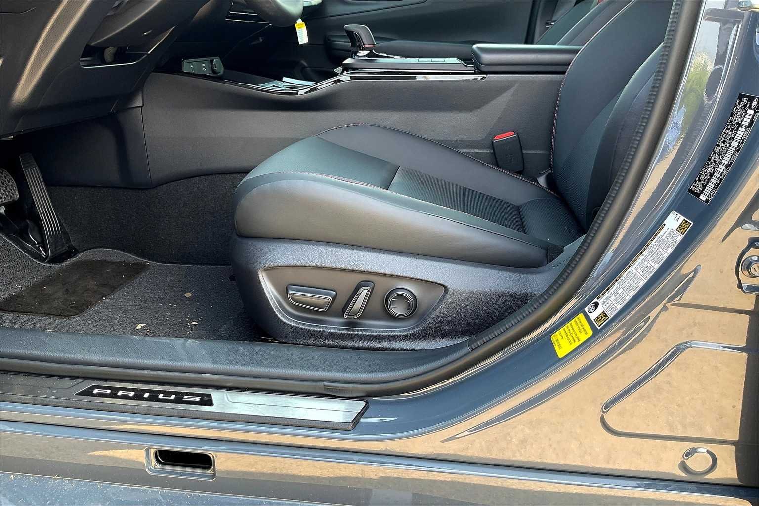 New 2025 Guardian Gray Toyota XSE Premium image 20