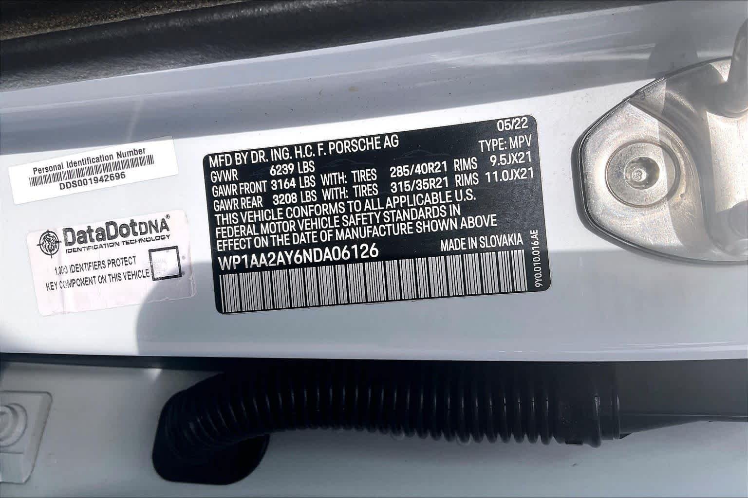 Used 2022  Porsche  image 31