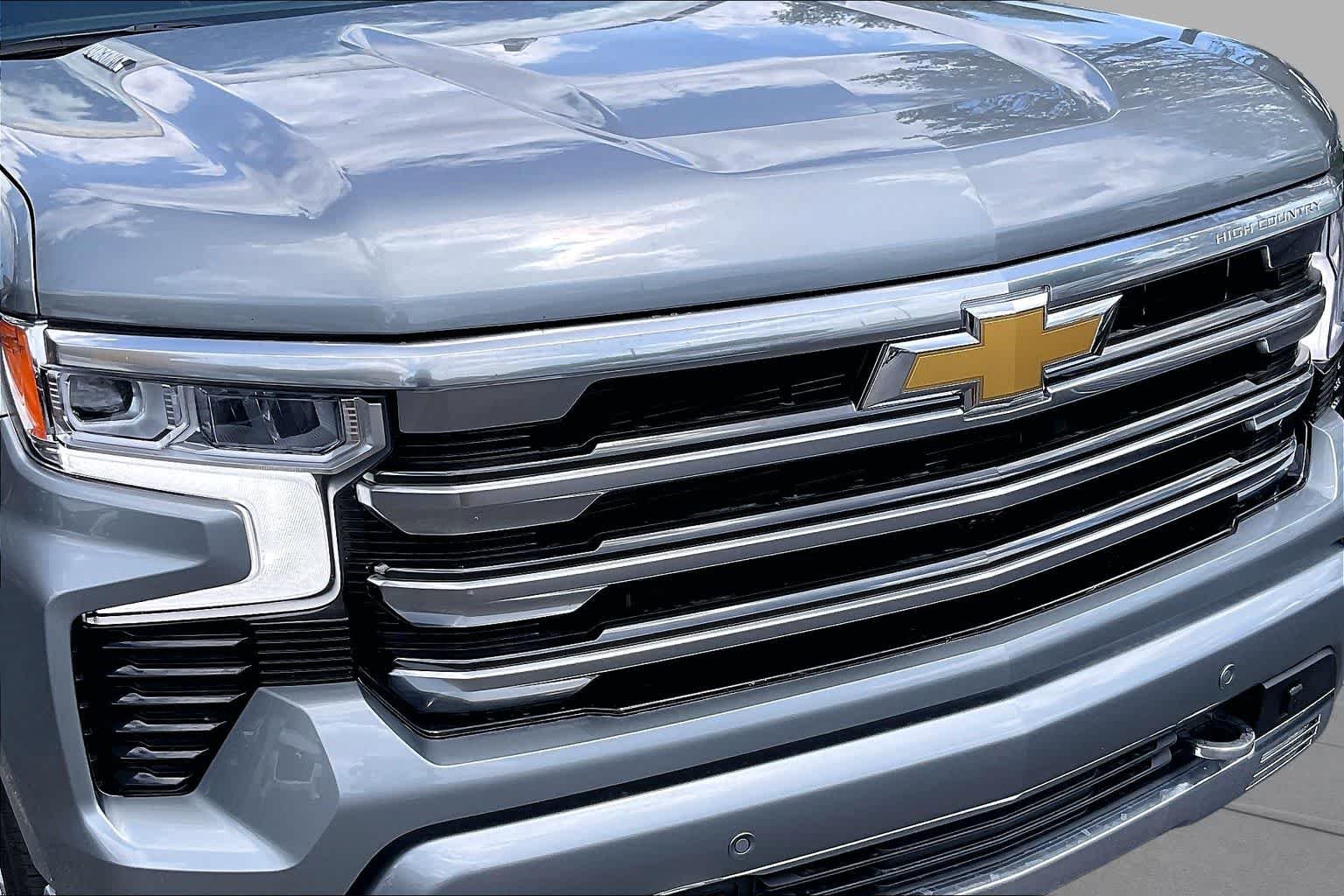 Used 2026 Sterling Gray Metallic Chevrolet High Country image 57