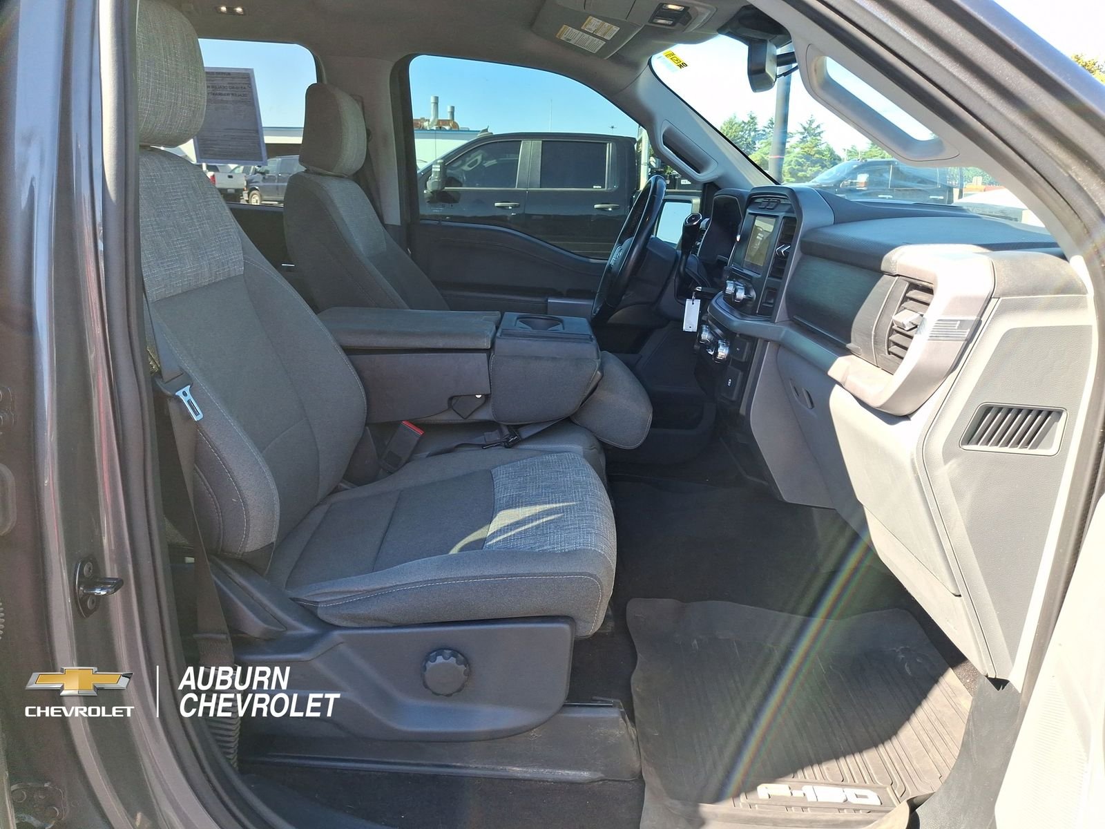 2023 Ford F-150 XLT - Photo 24