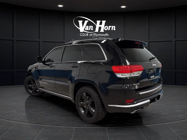 Used 2015 Brilliant Black Crystal Pearlcoat Jeep Summit image 5