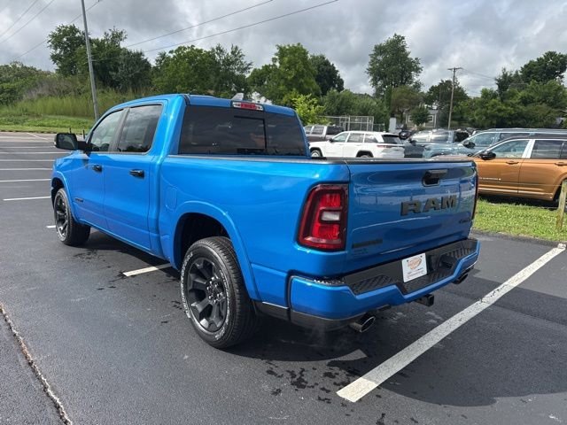 New 2026 Hydro Blue Pearl-Coat Exterior Paint RAM Big Horn/Lone Star image 5