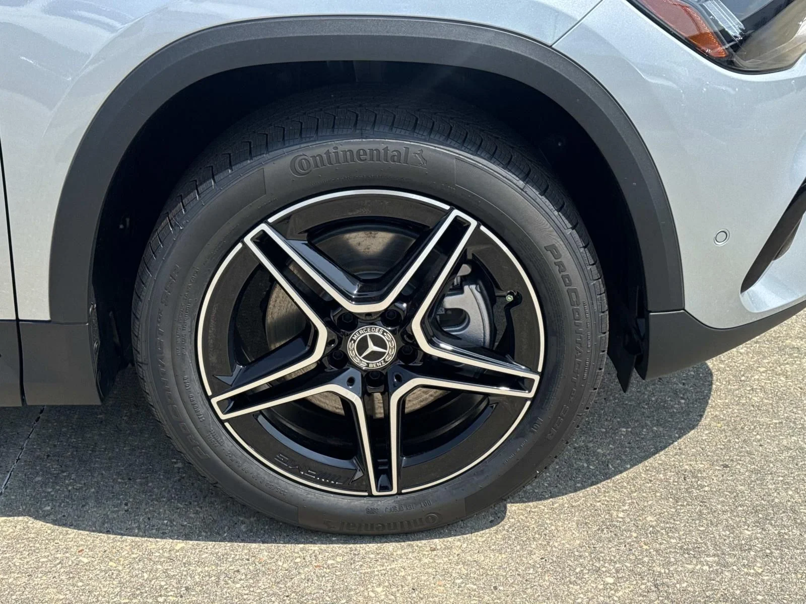 New 2026 Silver Mercedes-Benz GLA 250 image 3