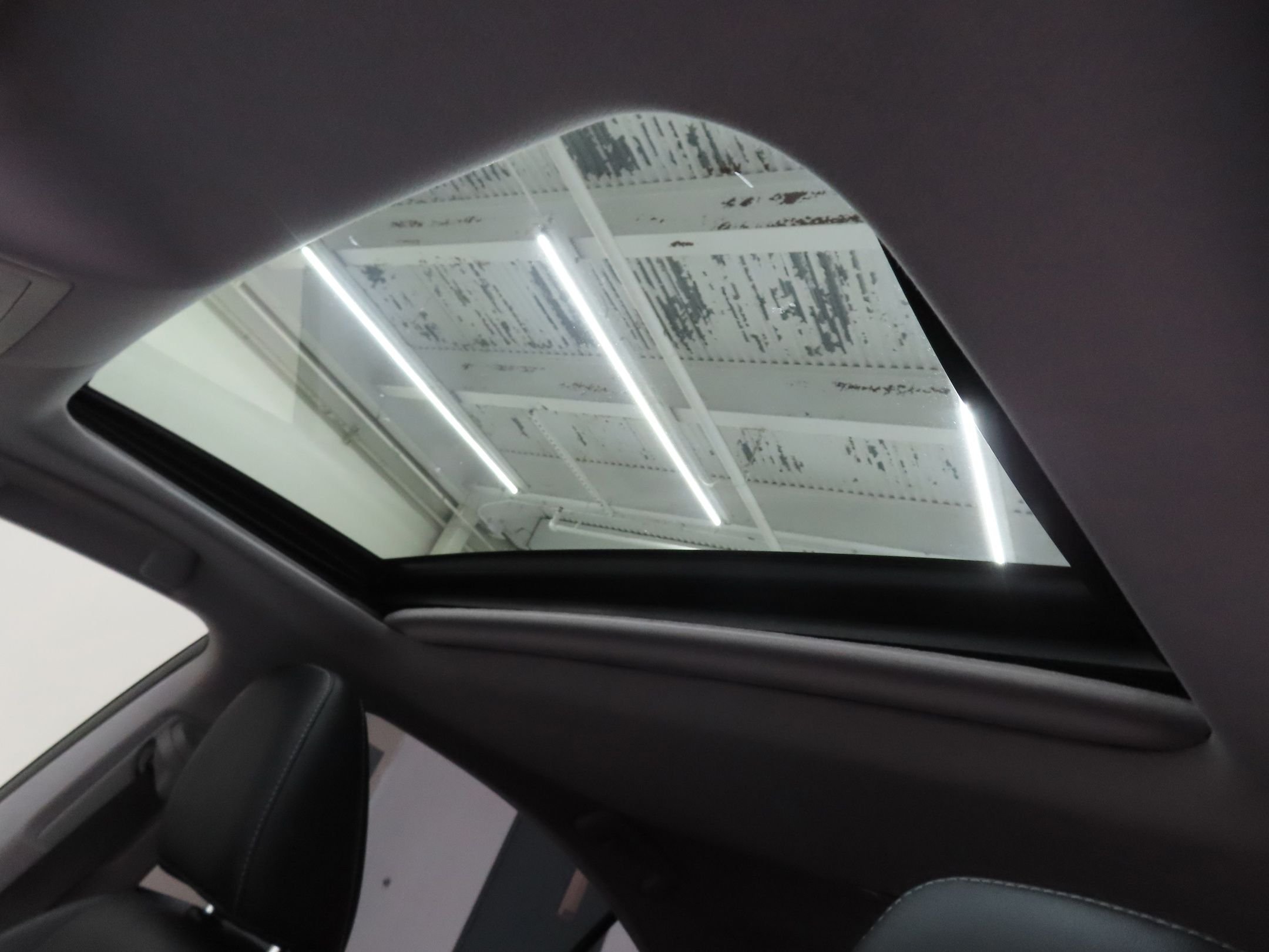 Used 2016  Lexus 350 image 20