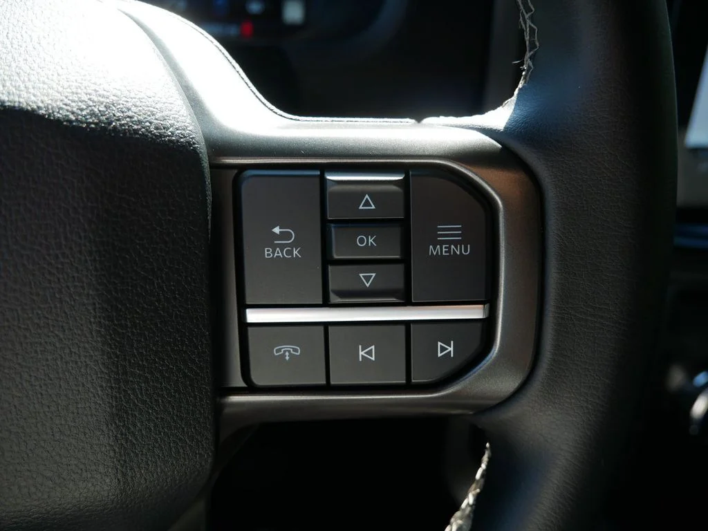 Used 2024 Gray Ford XLT image 19