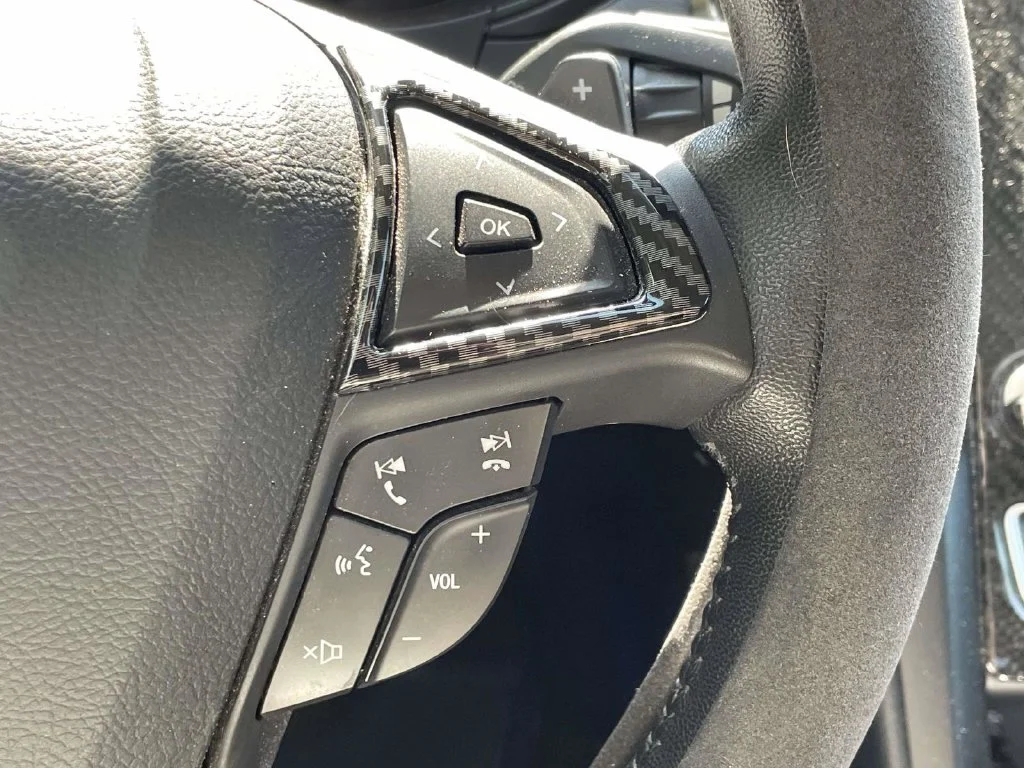 Used 2018 Black Ford SE image 24