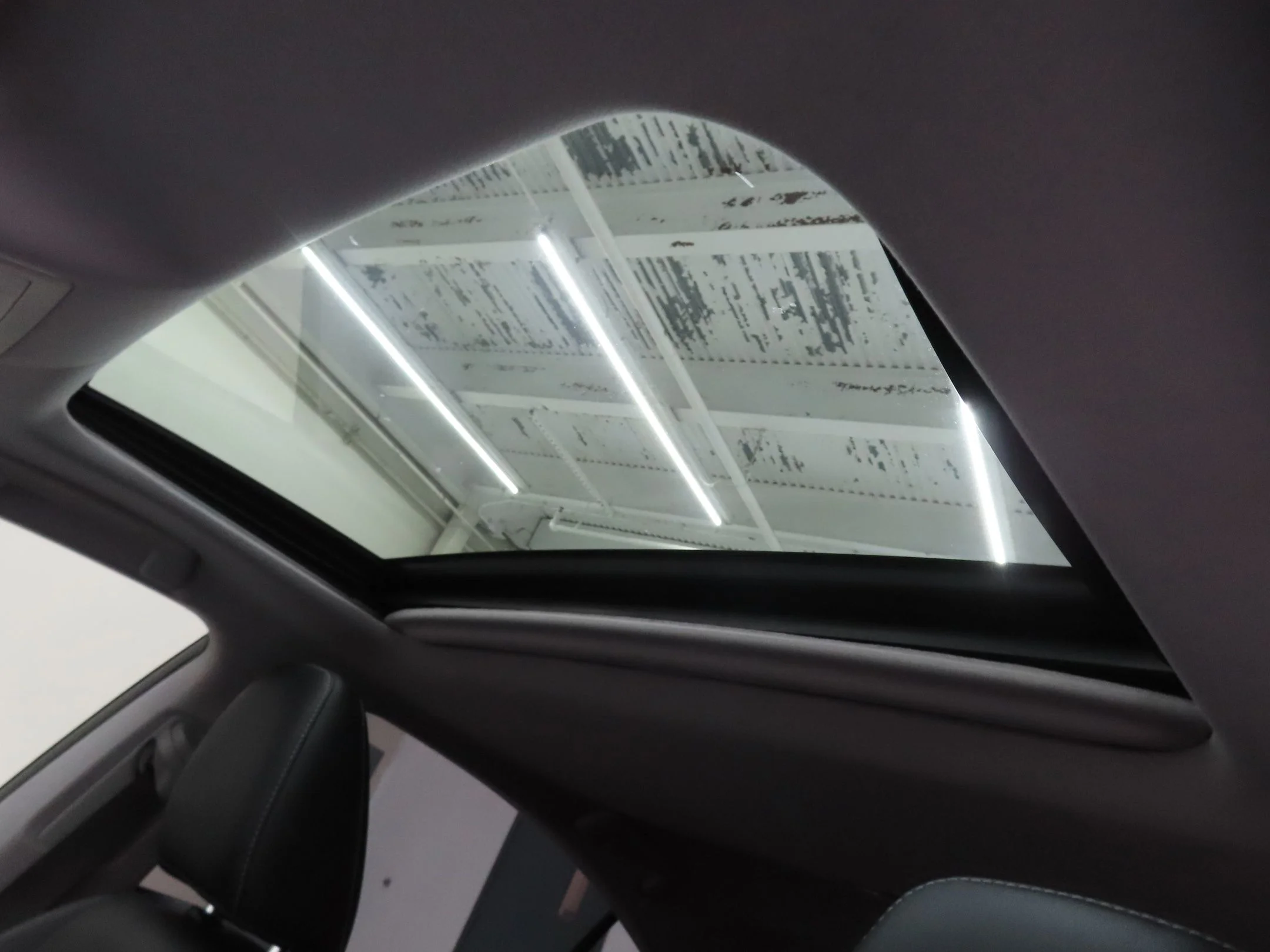 Used 2016  Lexus 350 image 20