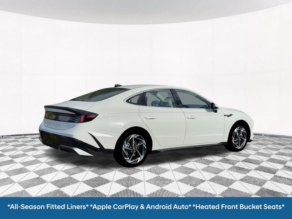 New 2026 White Hyundai SEL Sport image 11