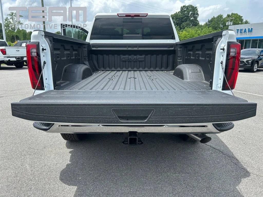 New 2026 Summit White GMC SLT image 29