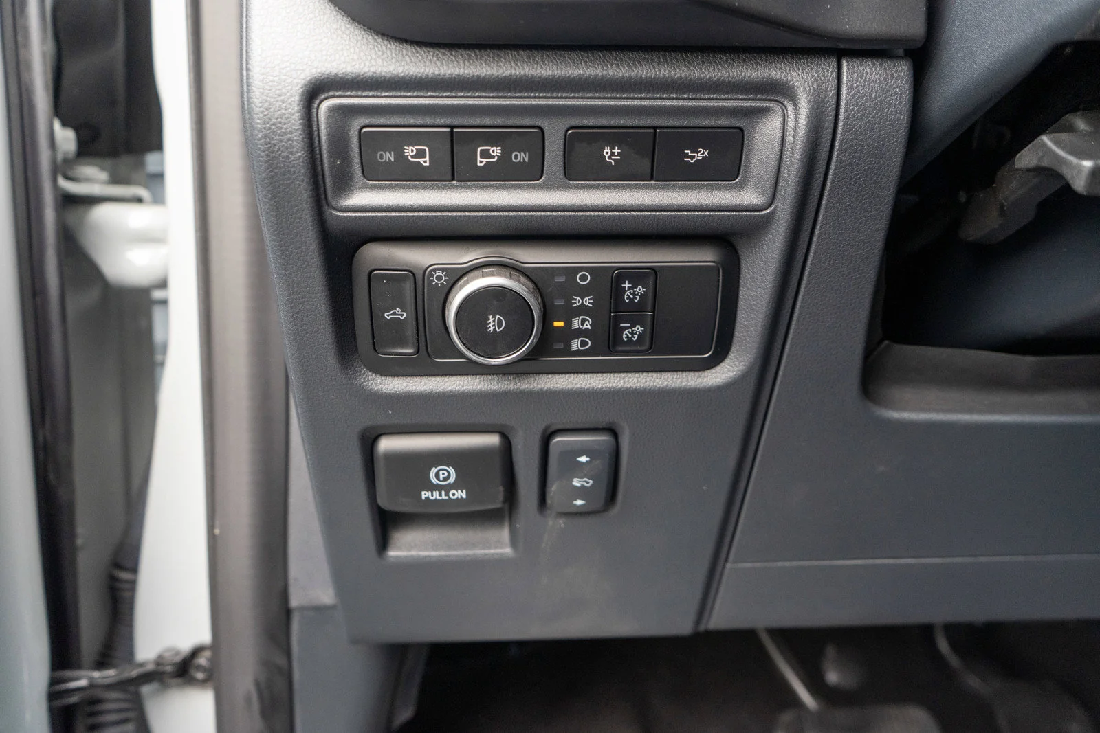 Used 2024 Avalanche Ford Tremor image 16