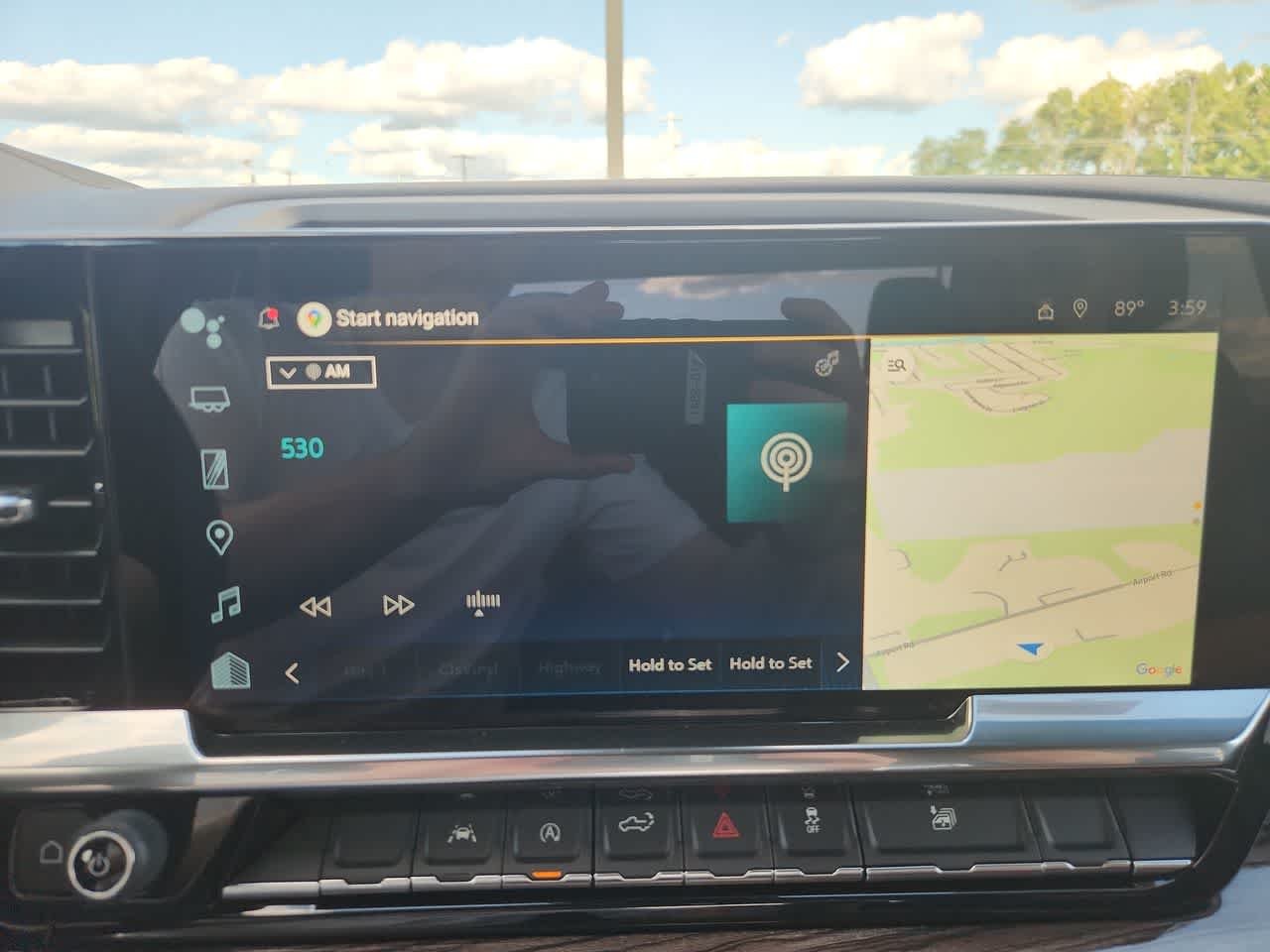 New 2026 Summit White Chevrolet LT (2FL) image 21