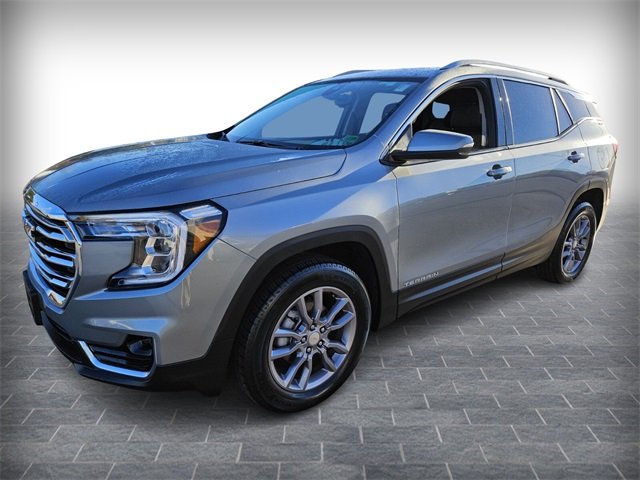 2024 Gmc Terrain SLT photo 3