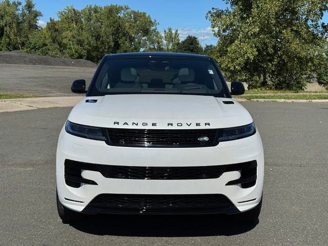 New 2027 Ostuni Pearl White Land Rover  image 8