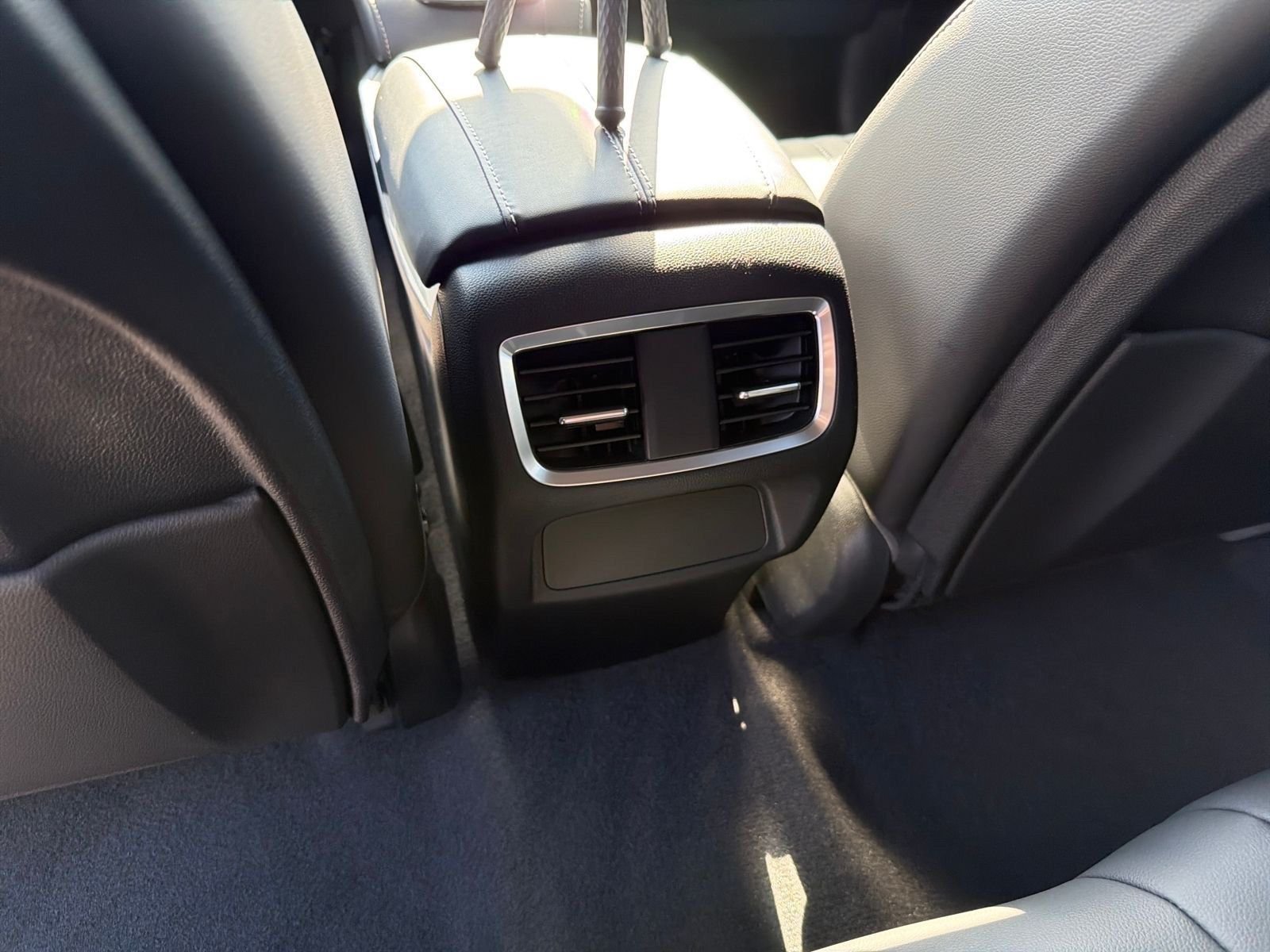 New 2026 Platinum White Pearl Acura Base image 22
