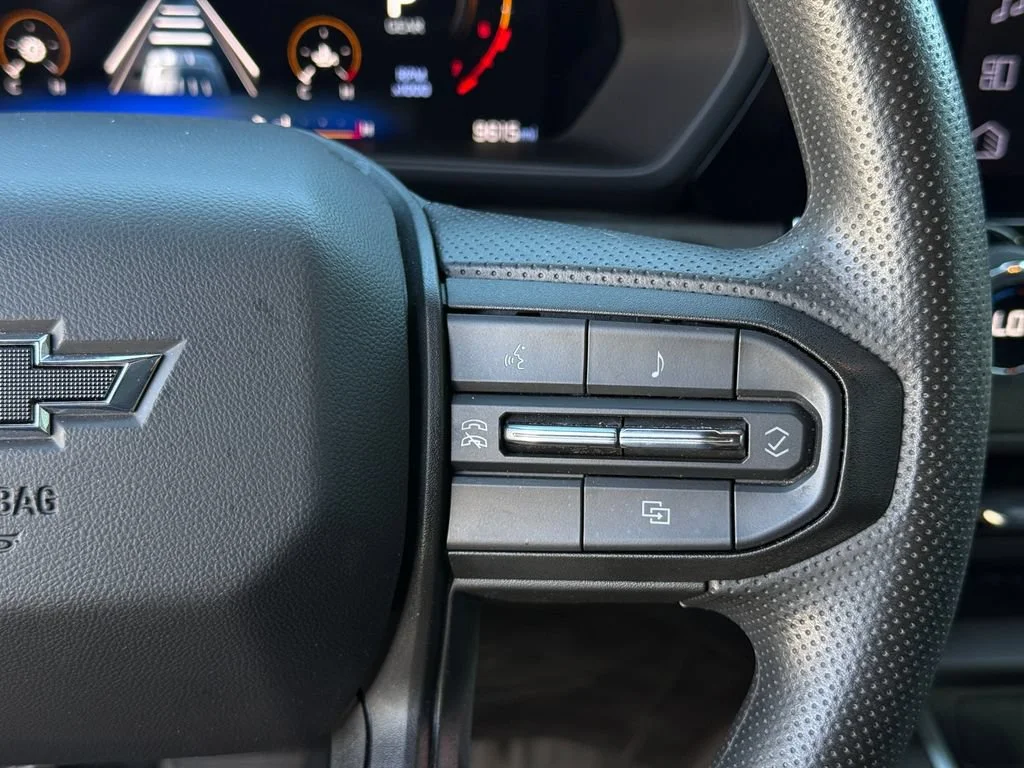 Used 2025 Black Chevrolet Trail Boss image 19