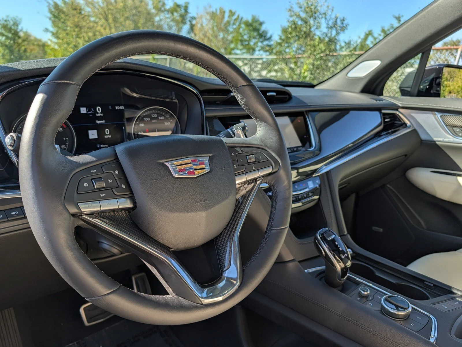 2023 Cadillac XT6 Sport - Photo 35
