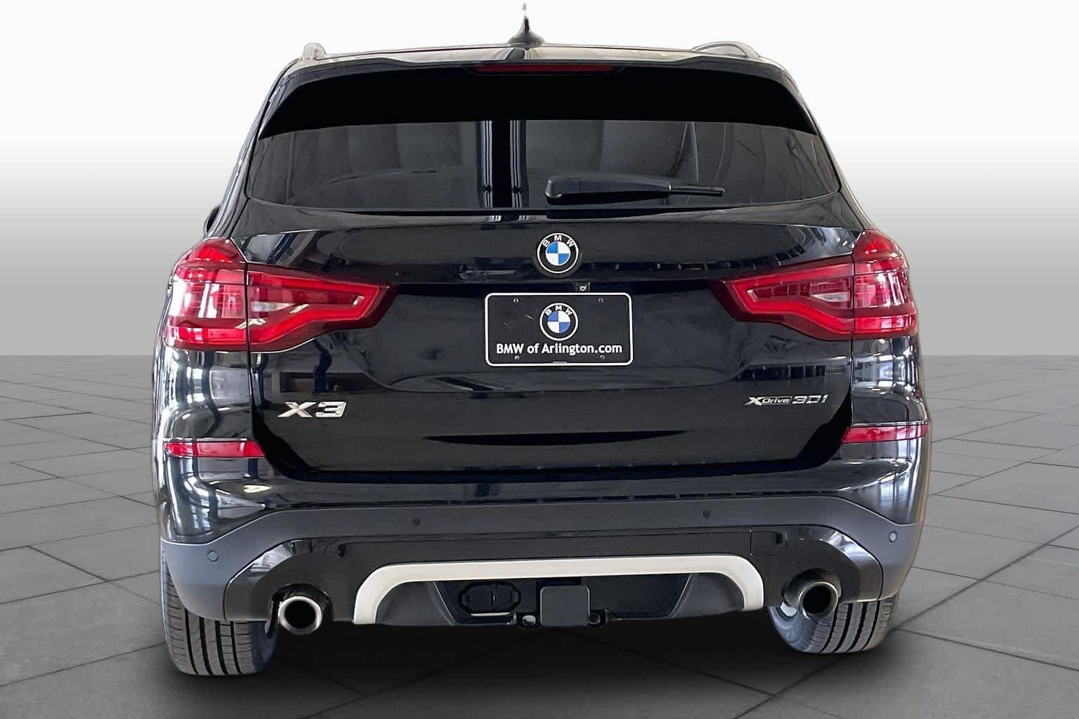 Used 2019 Black Sapphire Metallic BMW xDrive30i image 4