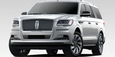 Used 2023 Black Lincoln Reserve image 1