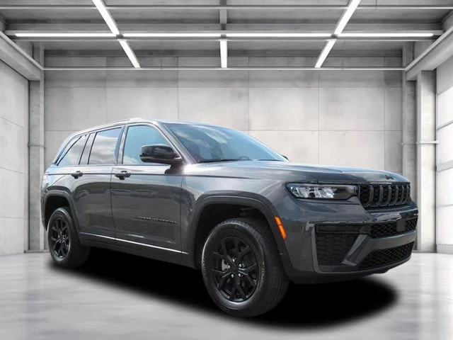 2026 Jeep Grand Cherokee Latitude Altitude