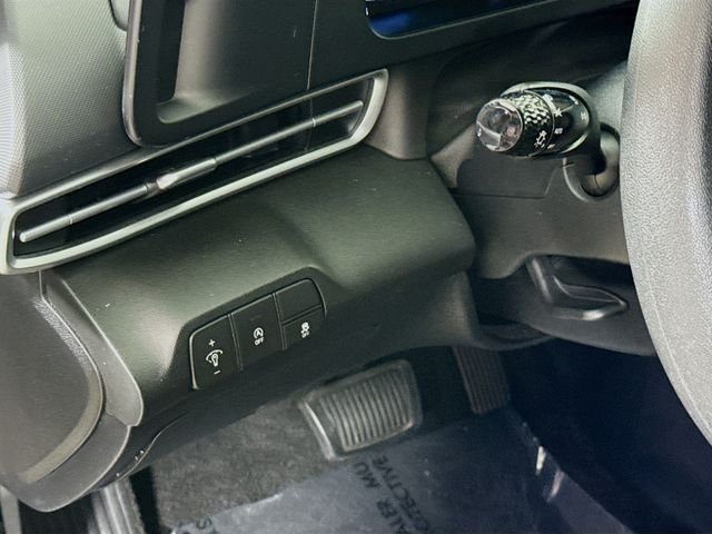 Used 2024 Gray Hyundai SE image 10