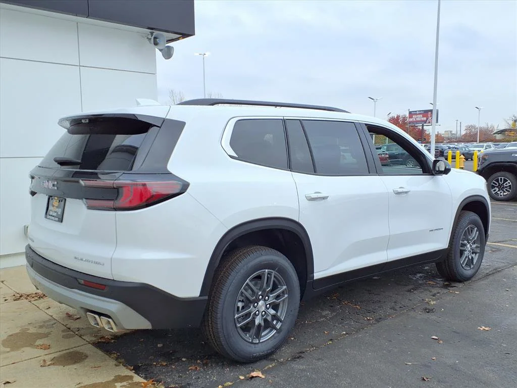 2026 GMC Acadia Elevation - Photo 11