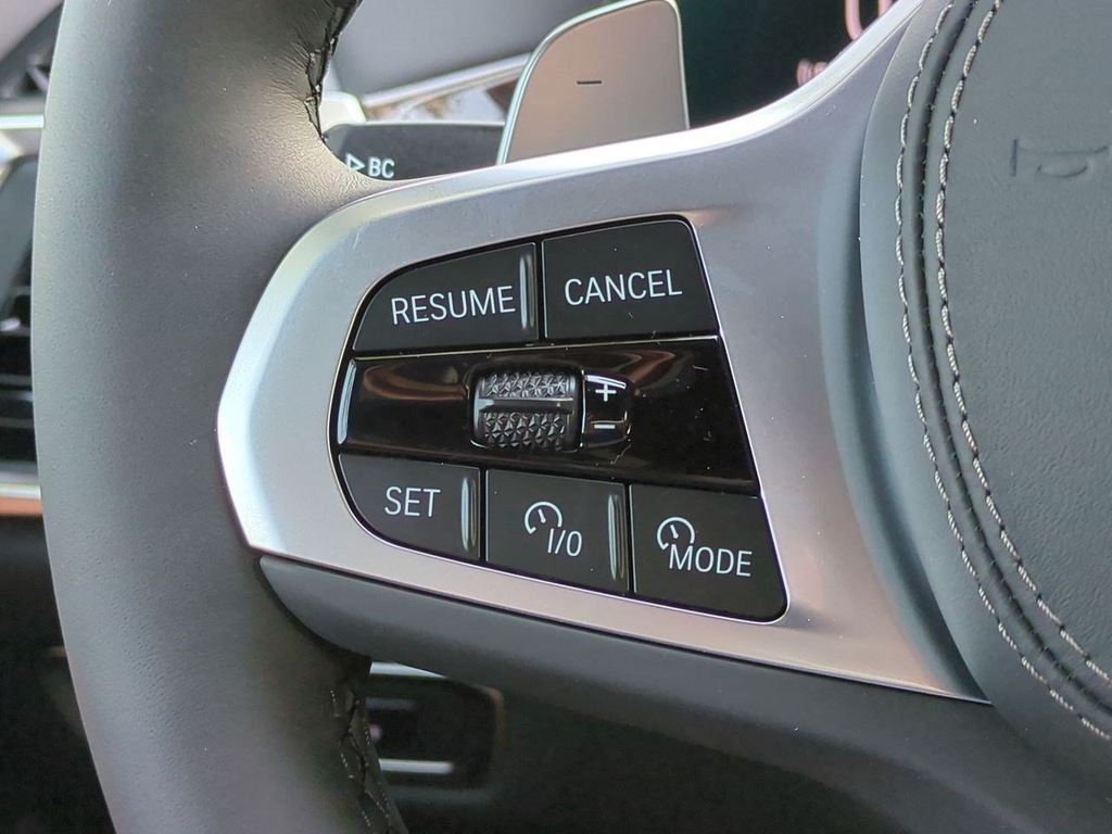 New 2027 Black Sapphire Metallic BMW xDrive40i image 25