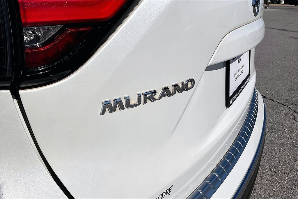 Used 2021 White Nissan SL image 30