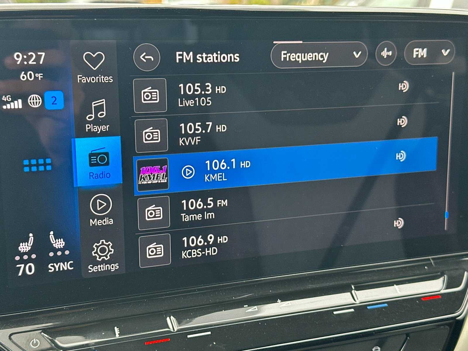 Used 2023 Blue Metallic Volkswagen Pro 4D Sport Utility image 22
