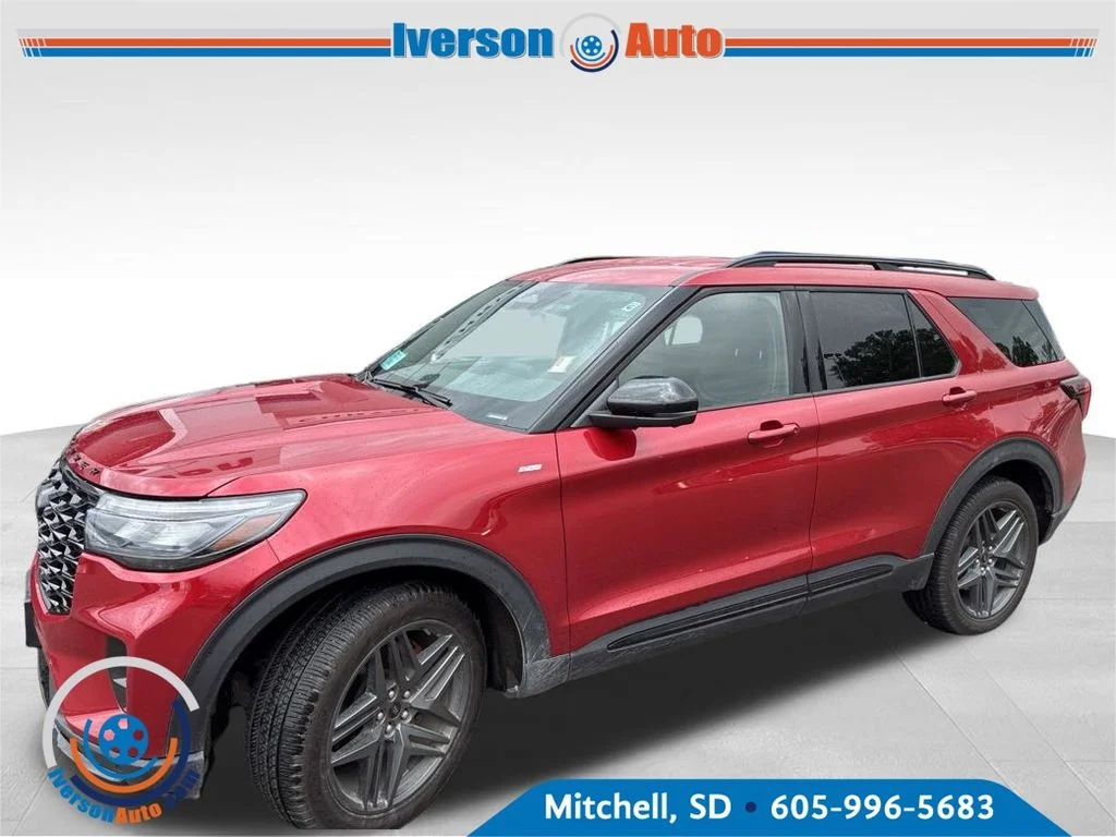 Used 2025 Red Ford ST-Line image 3