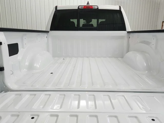 New 2026 Bright White Clear-Coat Exterior Paint RAM Big Horn/Lone Star image 39