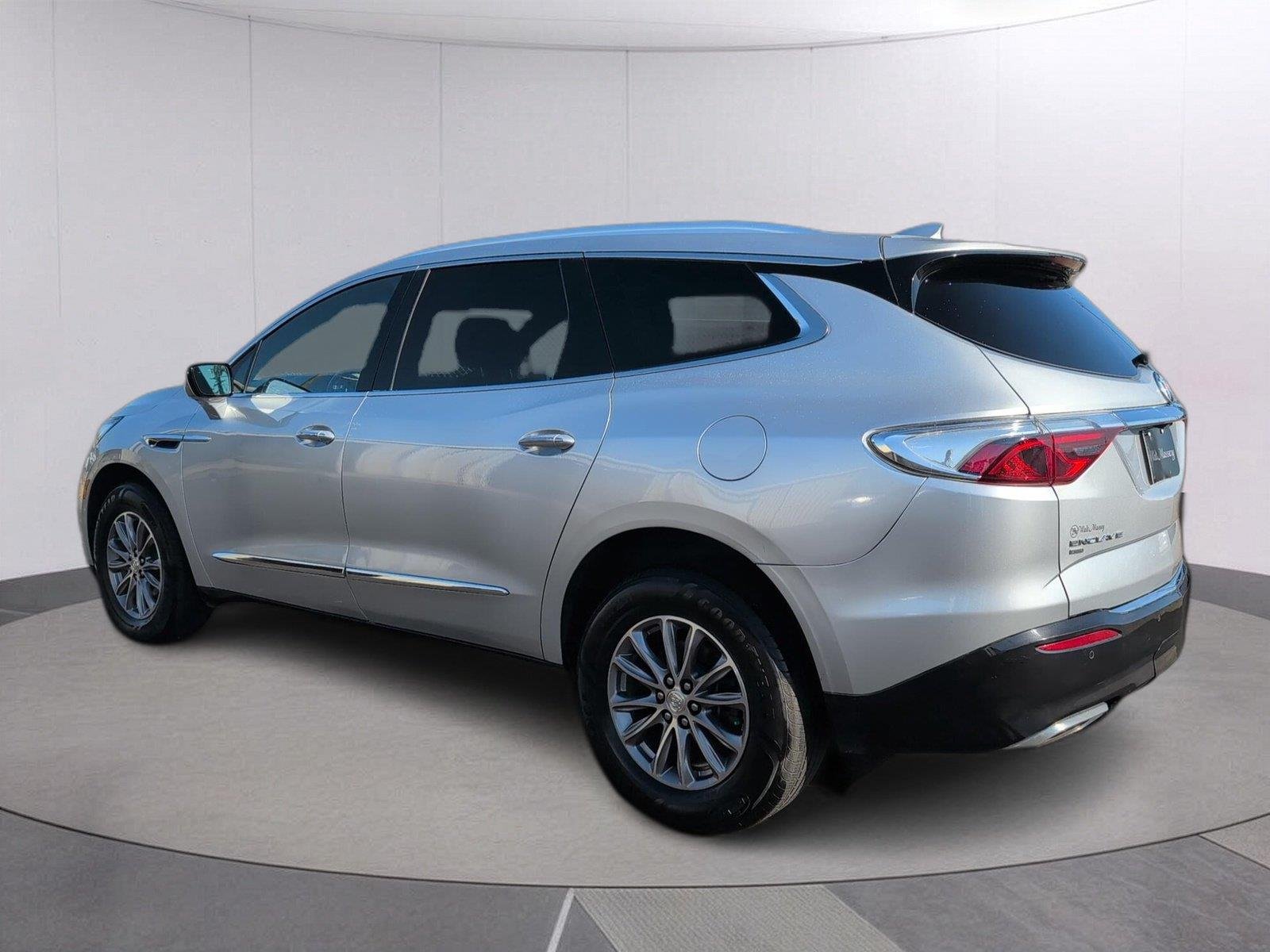 Used 2022 Quicksilver Metallic Buick Premium image 3