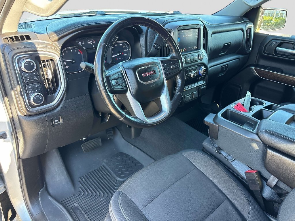 Used 2019 Silver GMC SLE image 11