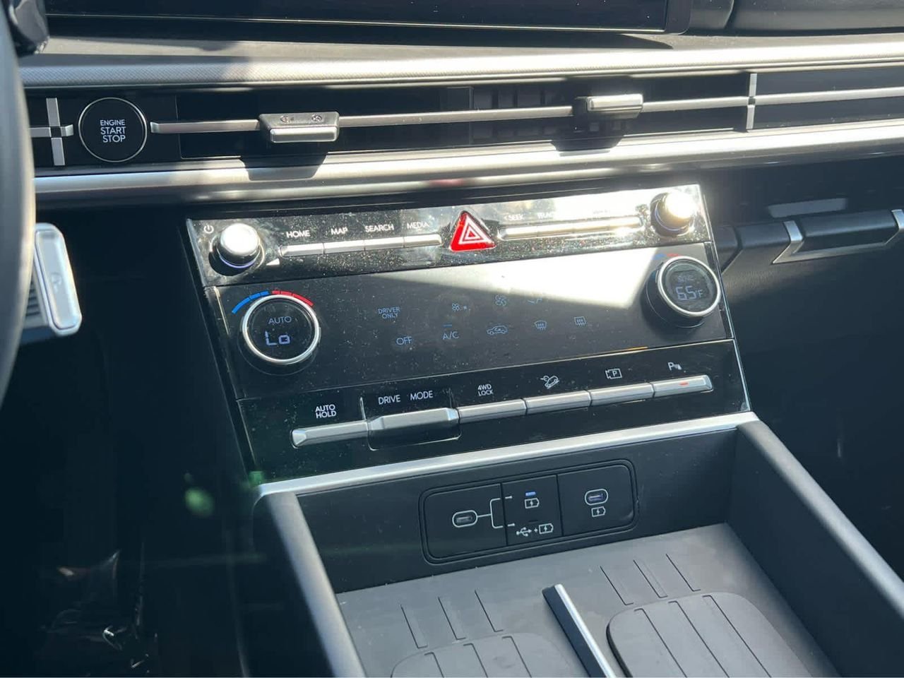 New 2026 Shimmering Silver Hyundai SE image 37