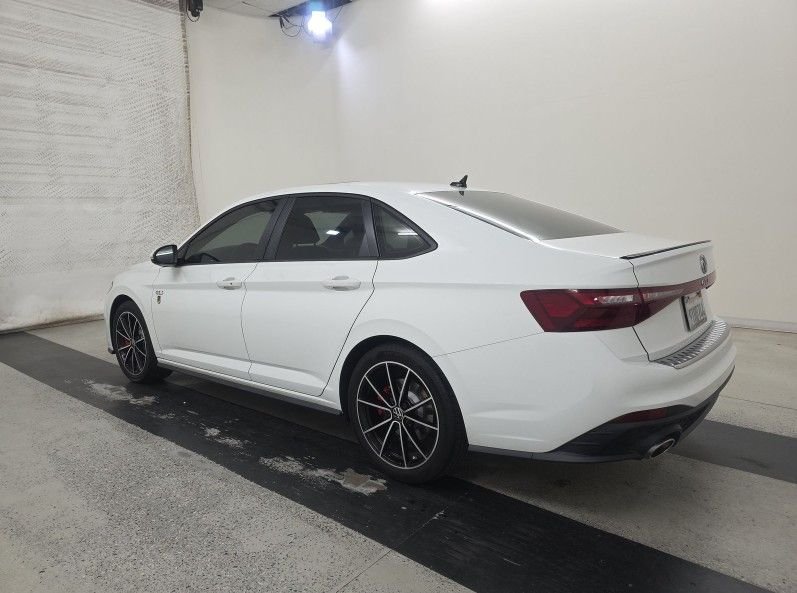 Used 2025 White Volkswagen 2.0T Autobahn image 4