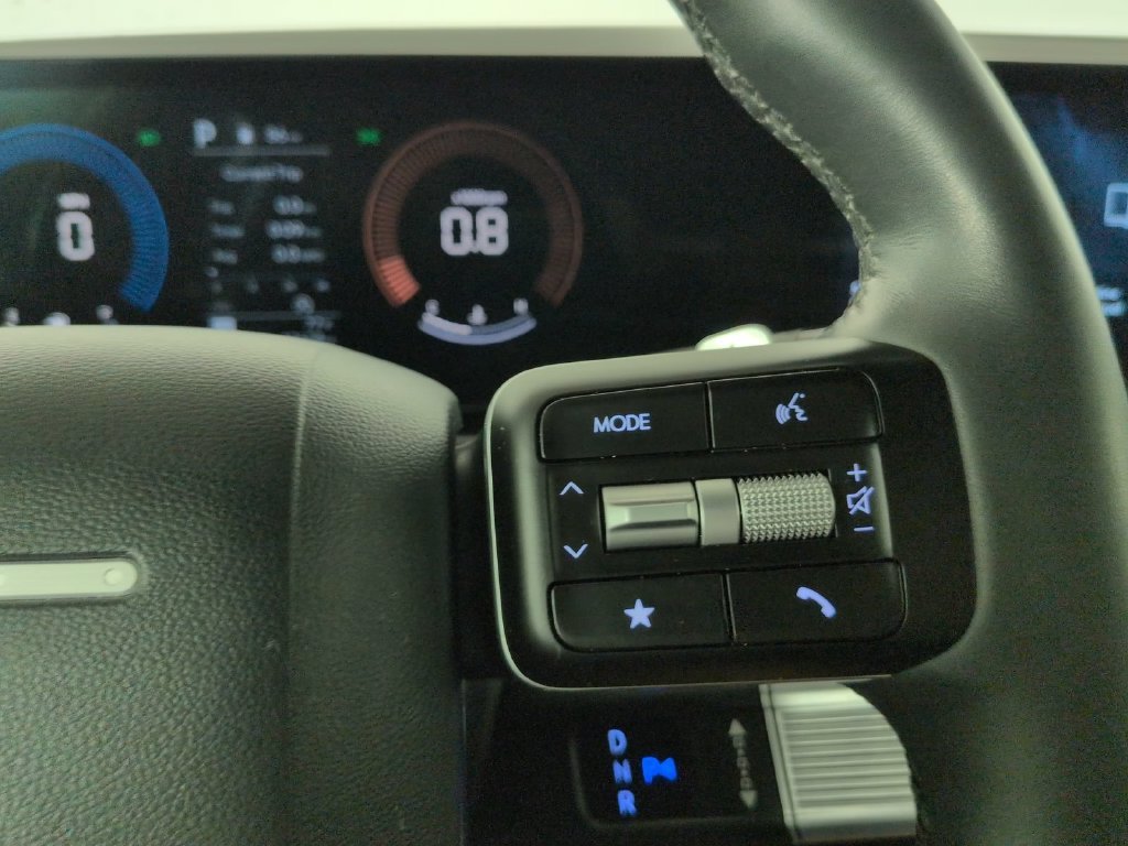 2025 Hyundai Santa Fe SE - Photo 41