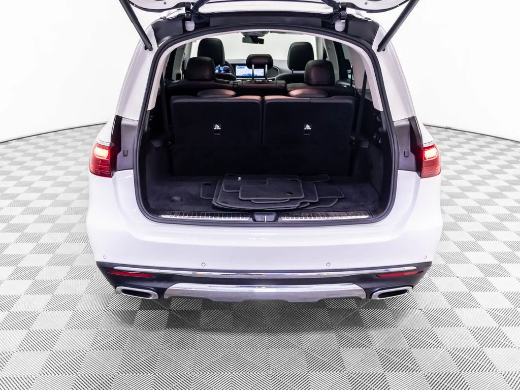 Used 2024 White Mercedes-Benz GLS 450 image 36