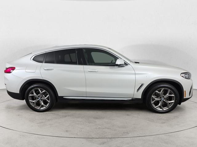 Used 2022 White BMW xDrive30i image 6