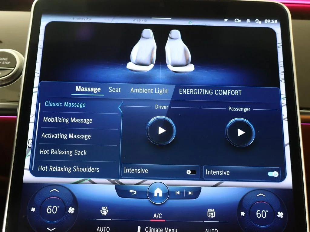 Used 2023 White Mercedes-Benz S 500 image 54