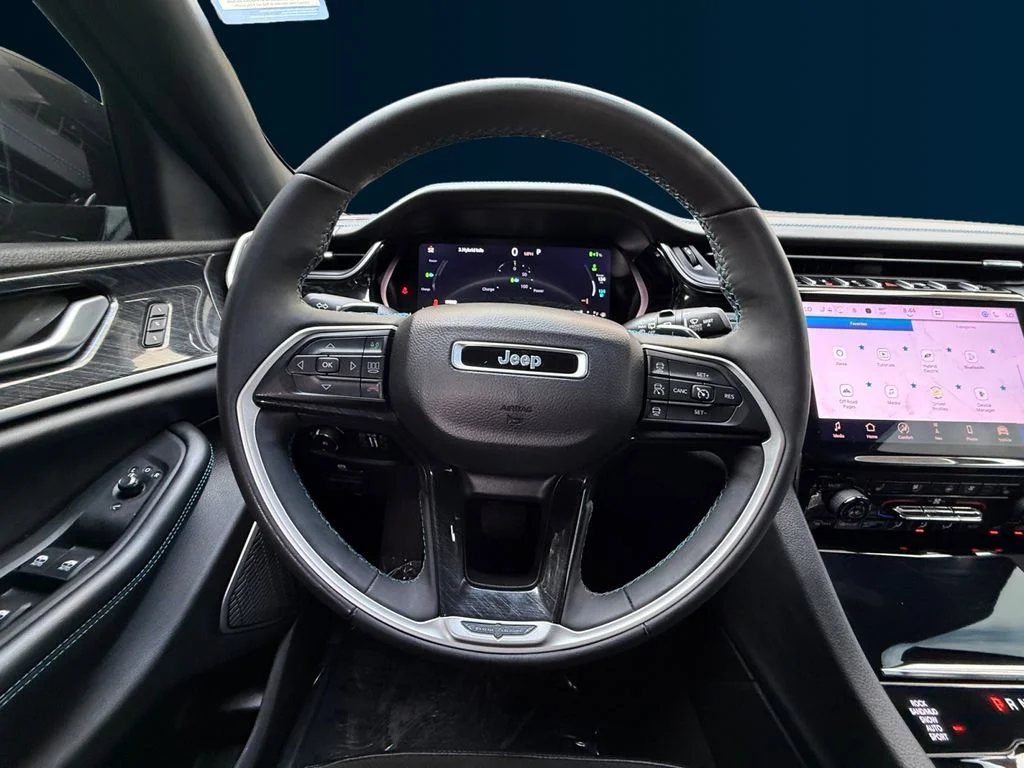 Used 2022 Gray Jeep Trailhawk 4xe image 13