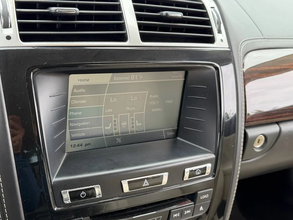 Used 2013 Blue Jaguar Base image 18
