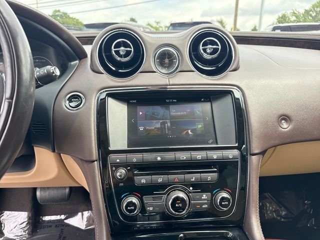 Used 2017 White Jaguar XJL Portfolio image 18