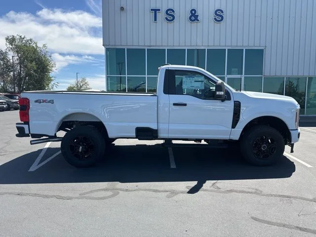 New 2025 White Ford XL image 2