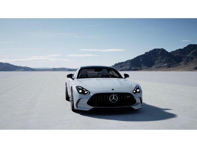 New 2027 MANUFAKTUR Moonlight White Metallic Mercedes-Benz AMG® GT 55 Coupe image 9