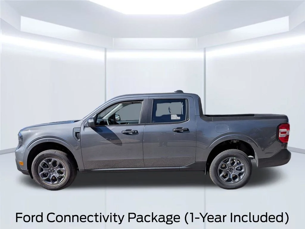 New 2026 Gray Ford XLT image 2