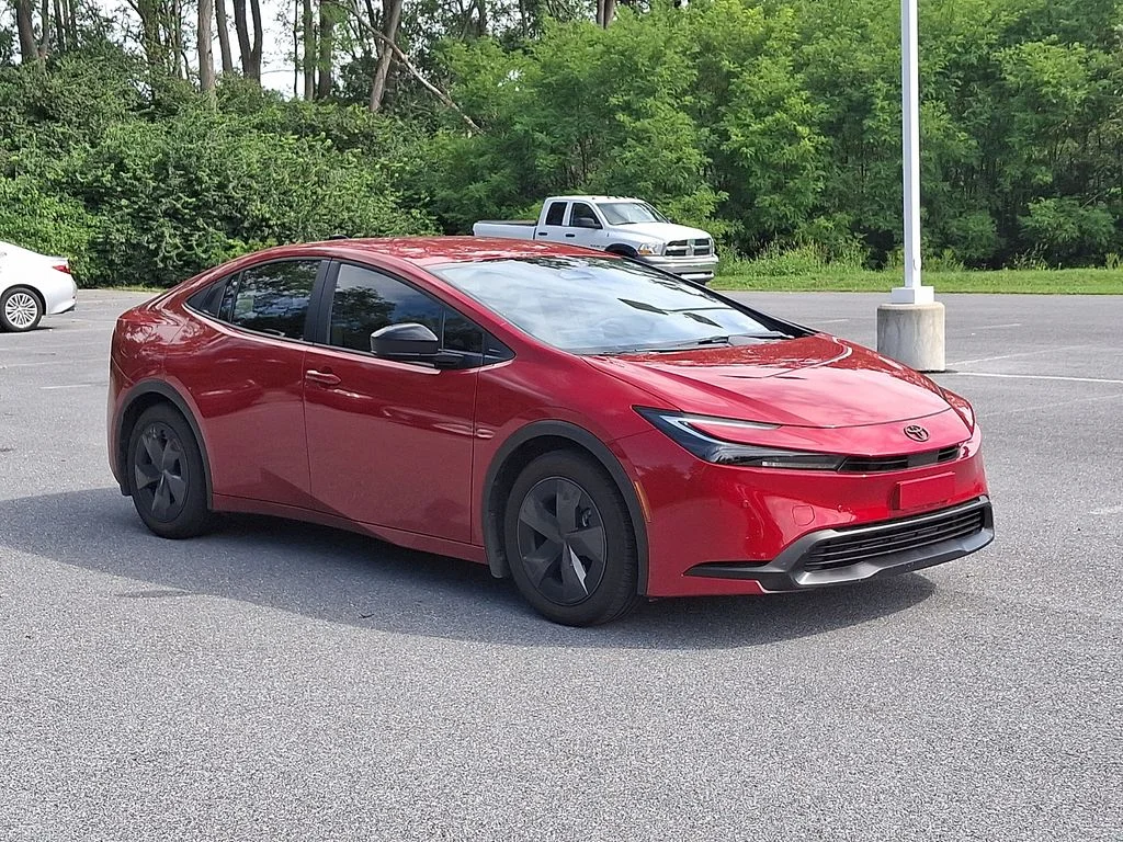 Certified Used 2026 Red Toyota SE image 3